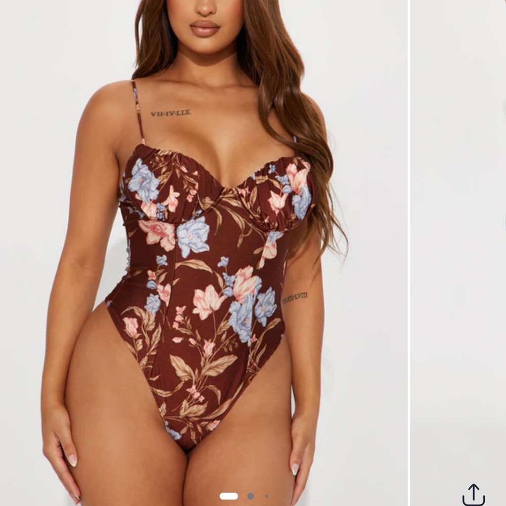 Fashion Nova Skyla Floral Print Bodysuit